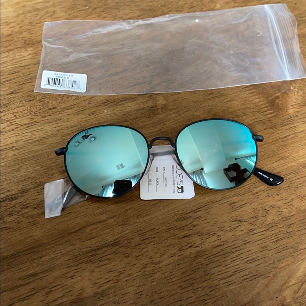 Joe’s New Sunglasses